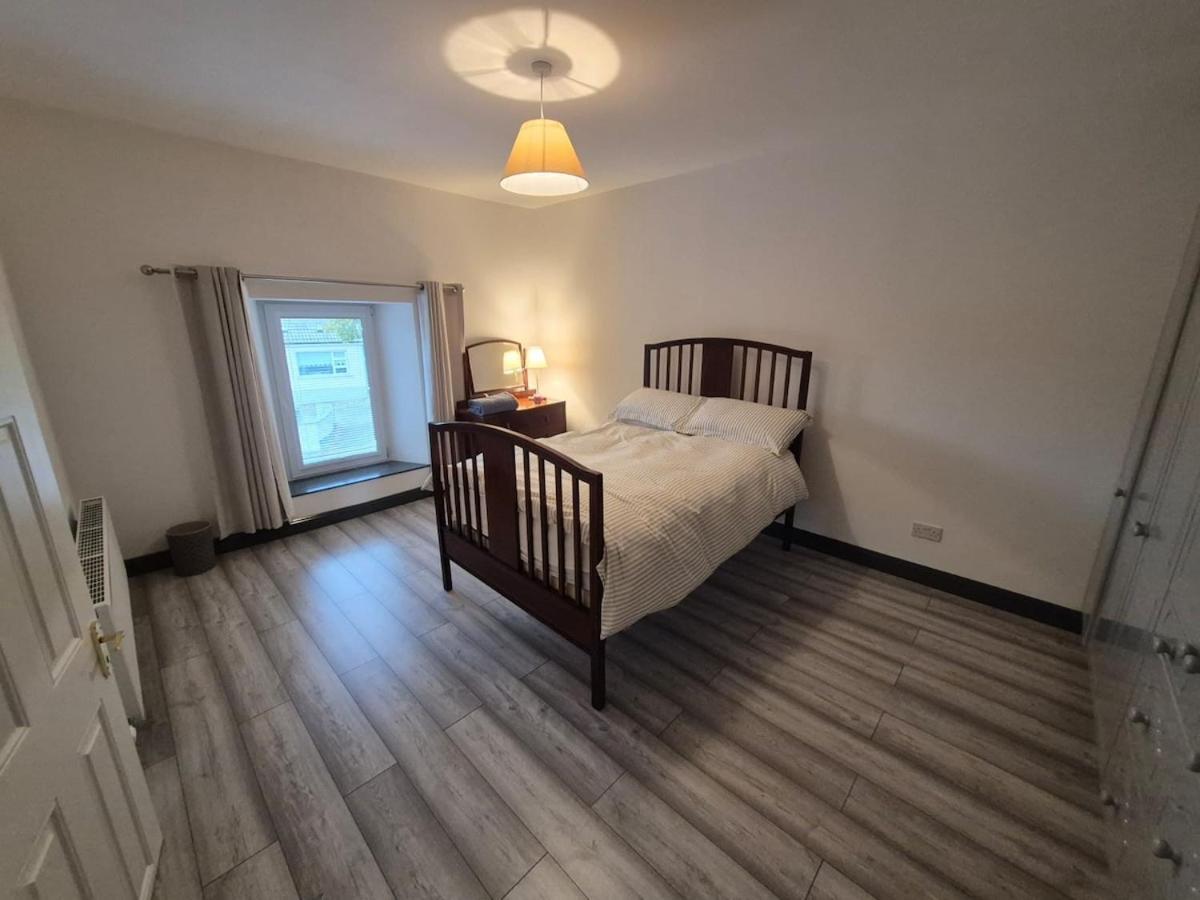 Cullen House Villa Bagian luar foto