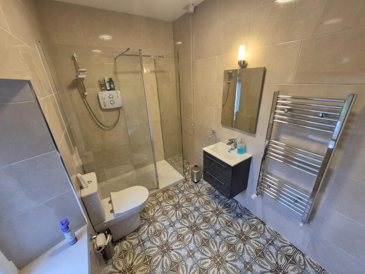 Cullen House Villa Bagian luar foto